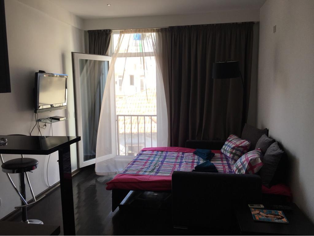 Black-White Rooms Batumi Luaran gambar